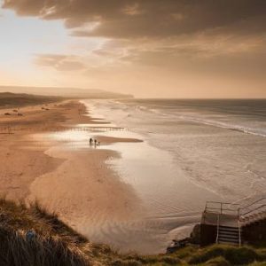 Portstewart Strand praia arenosa na irlanda do norte Reino Unido