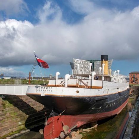 Do Titanic ao  “Trouble” : um passeio histórico por Belfast